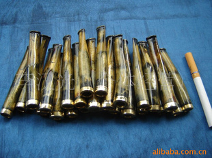 赤柳海柳煙嘴 自然造型工藝品的貿易新機遇